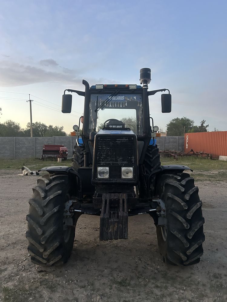 Трактор Мтз 12.21