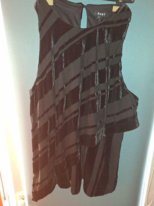 Top dama, negru,DNKY, layer, fara maneci, nou cu etichete, L.