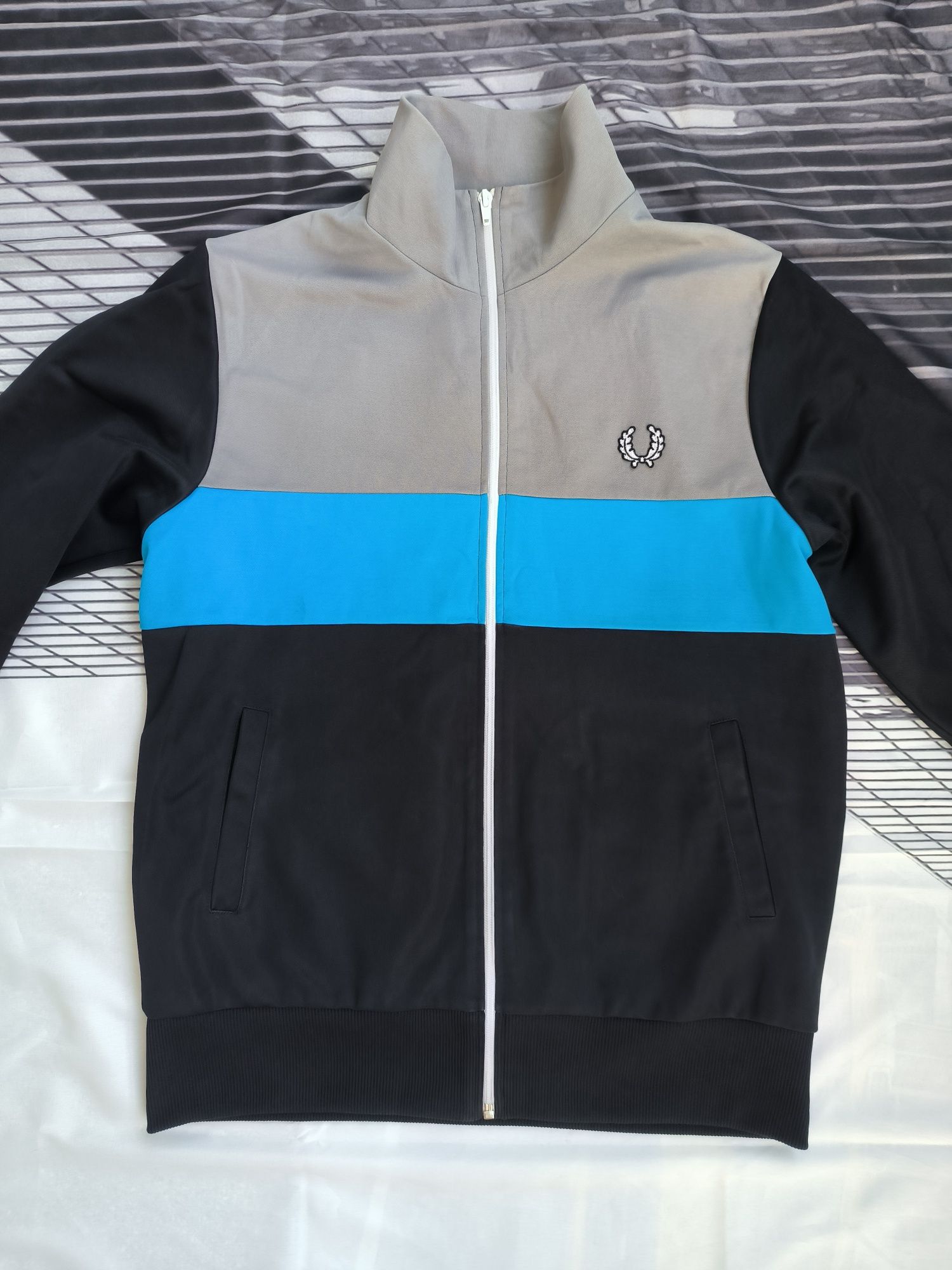 Fred Perry горнище L