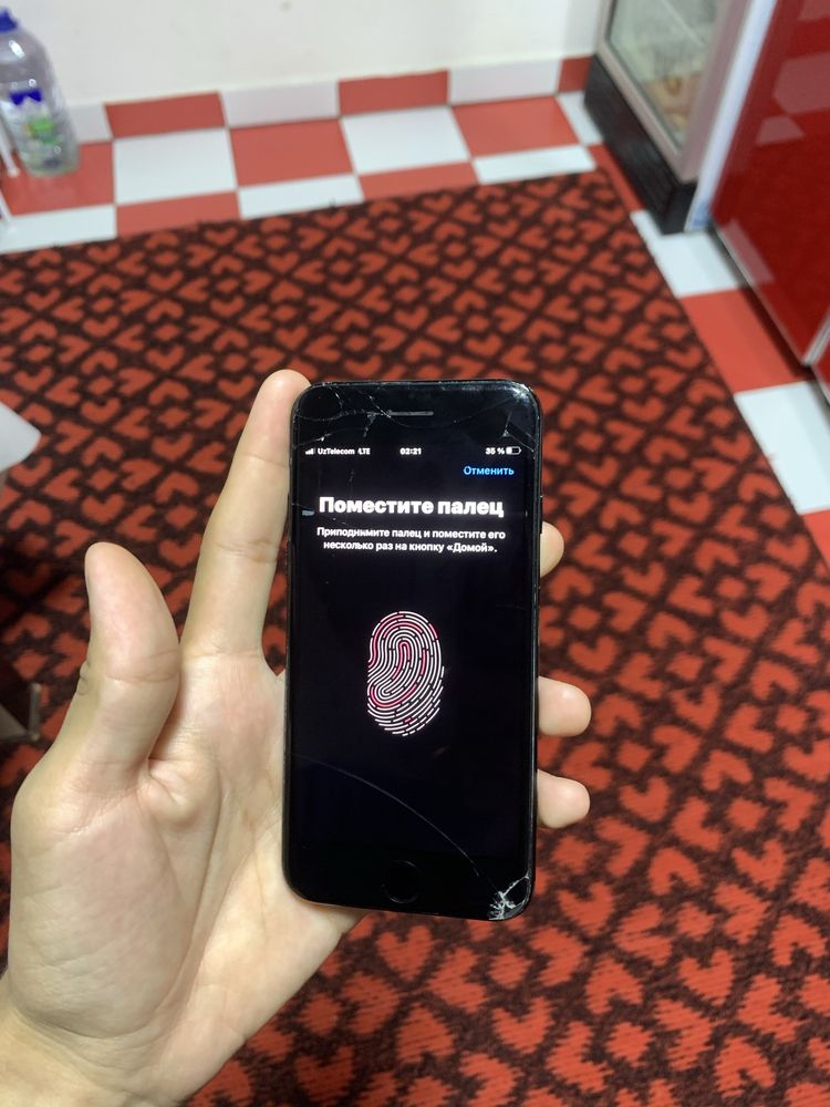 iphone 7 128 Gbli  cotkiy Arzoooon!!!