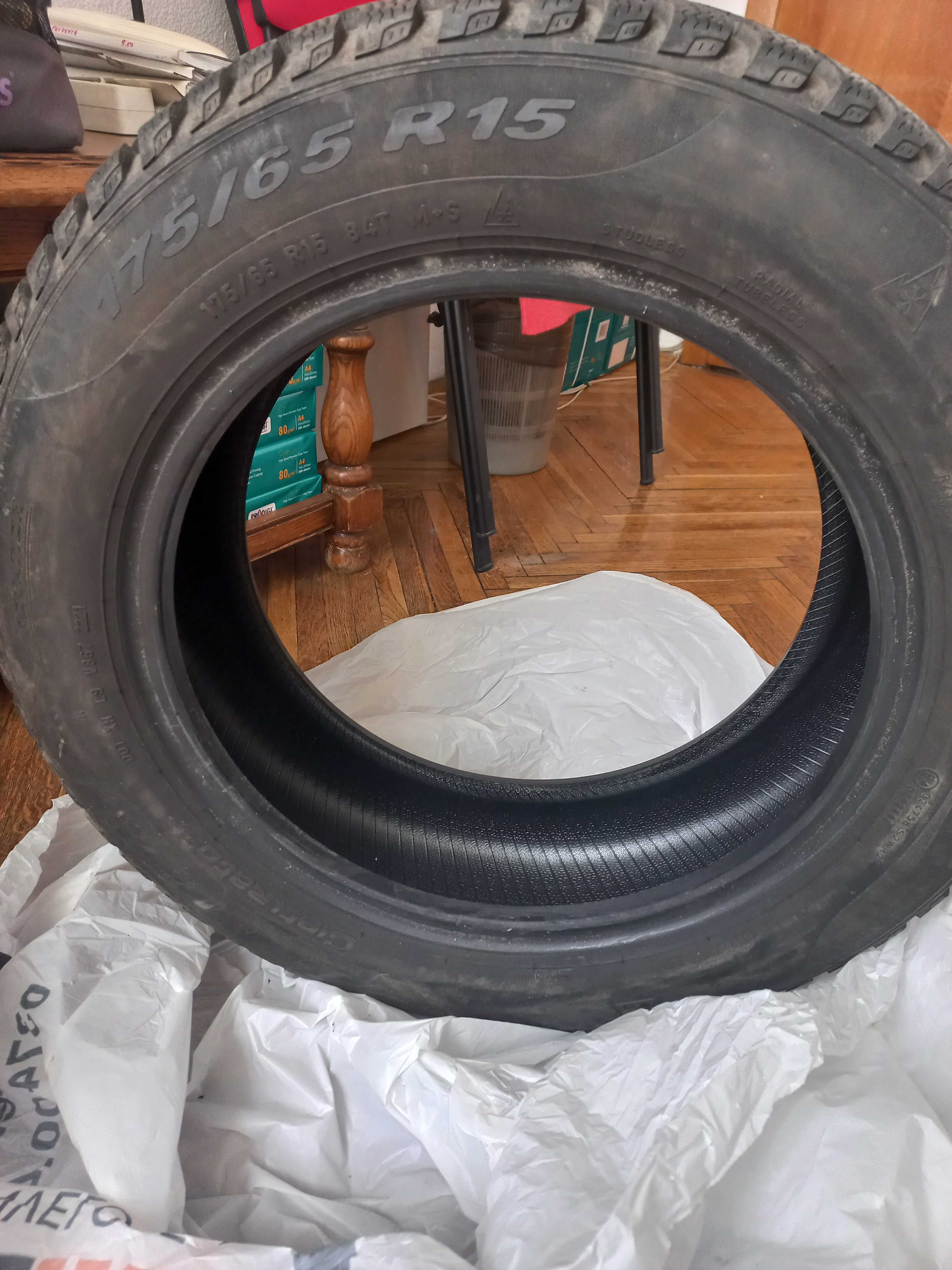 Cauciucuri de iarna Pirelli  175/65/15