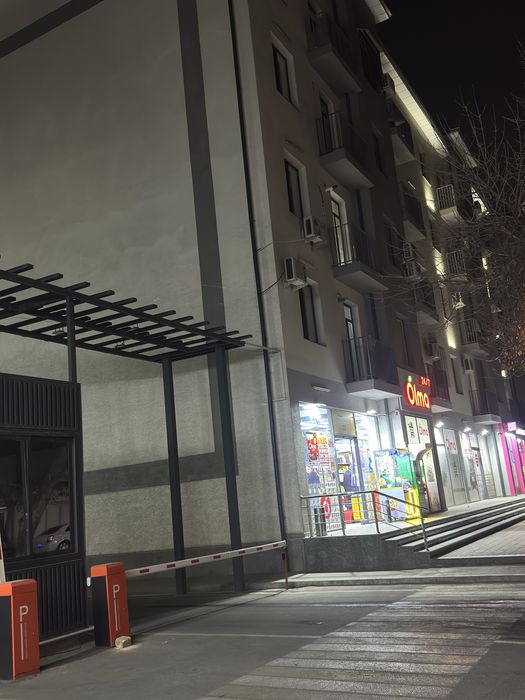 Улица - Баку ( Аренда Квартиры ) 2- комнатная ,4- этаж