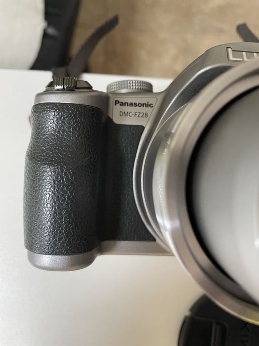 Panasonic Lumix FZ28