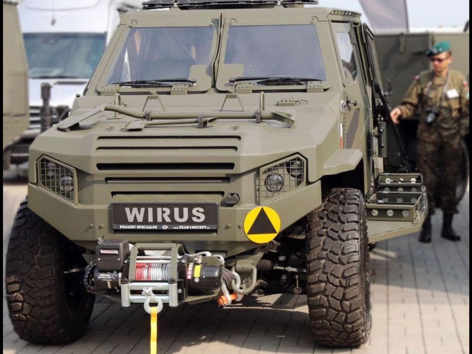 Troliu Kangaroo ADV 20000 lb 24V - MILITARY PowerWinch (9080kg)