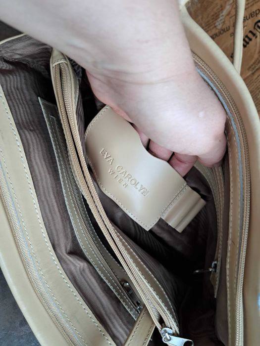 дамска чанта,бежова,кожена-естествена кожа