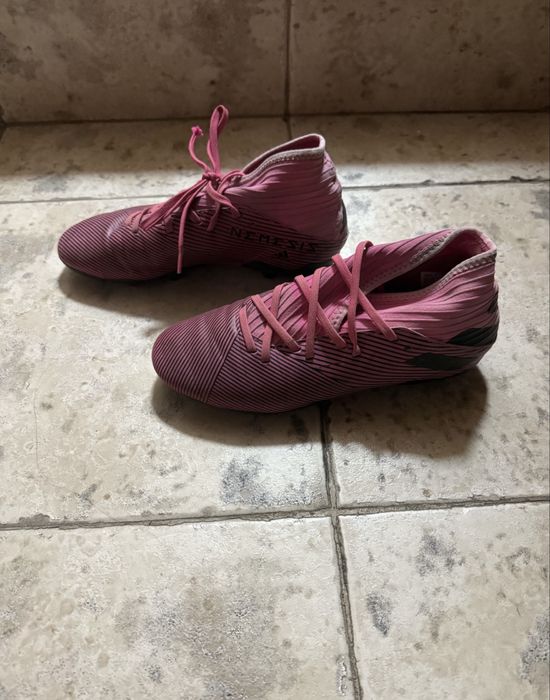 Оригинални футболни бутанки адидас