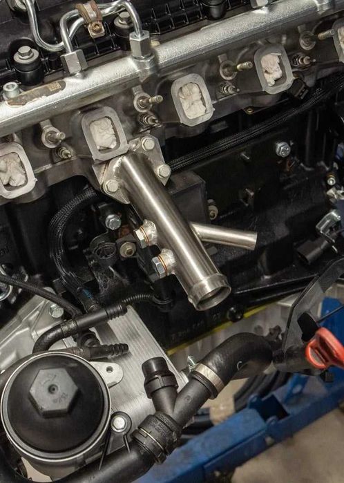 Flansa furtun lichid racire motor BMW 3.0d M57 IOD - NISSAN PATROL