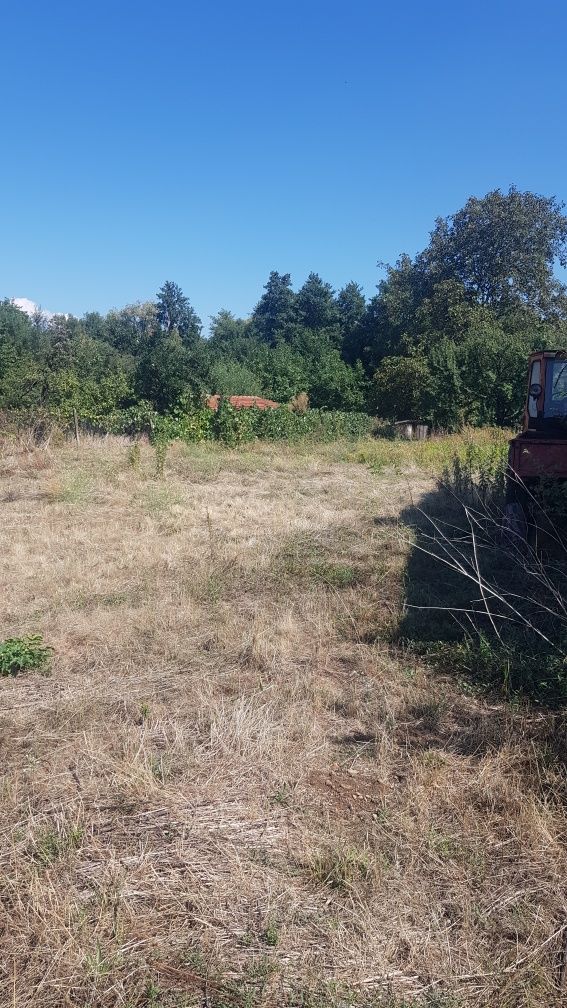 Продава къща в с.Овчарци общ.Сапарева баня