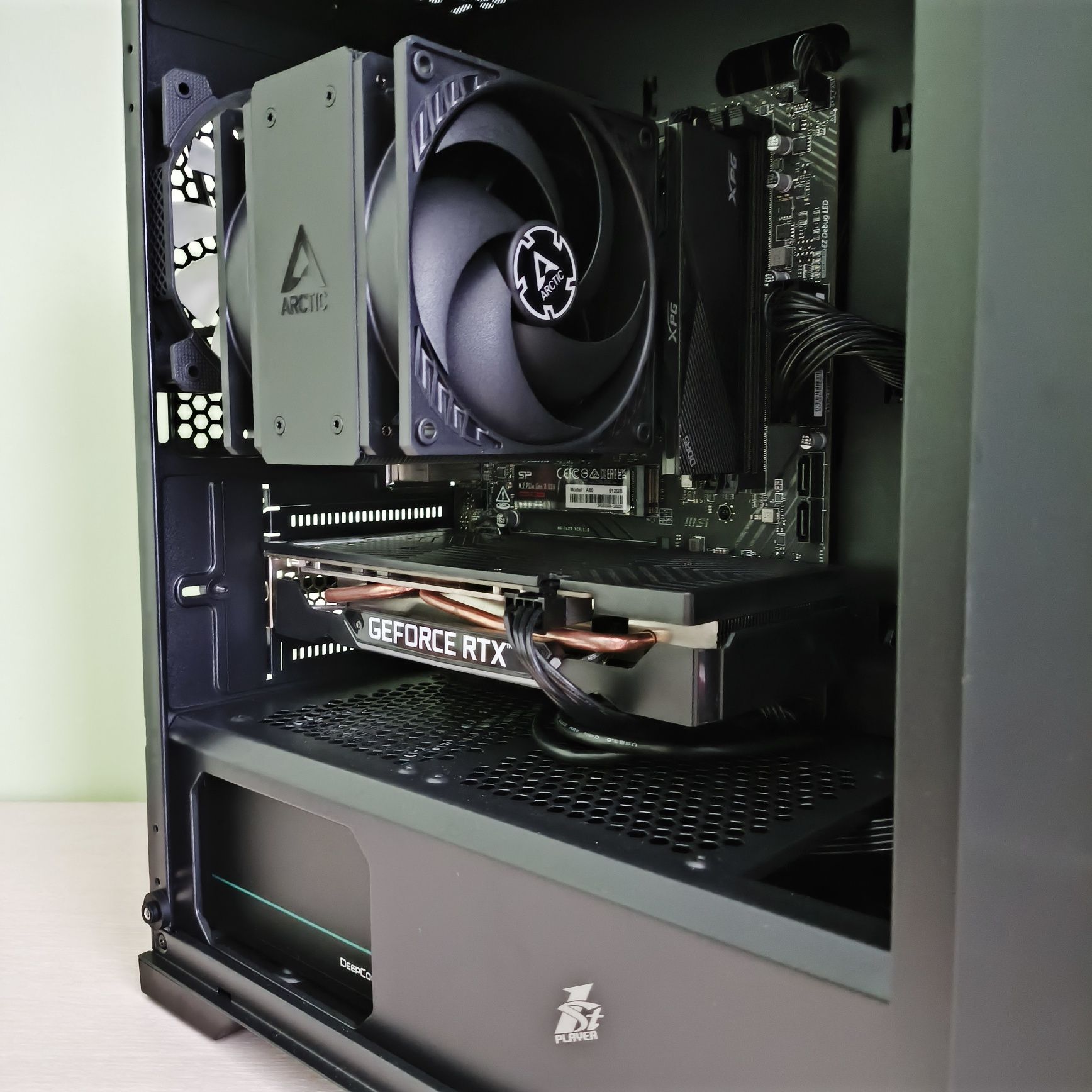 Геймърски компютър AM5