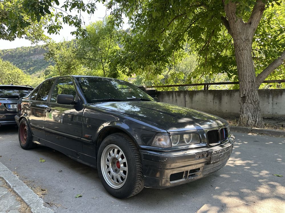 Bmw e36 1.8i m43b18