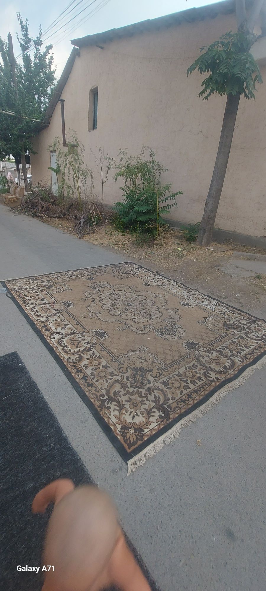 Ковер состояние хорошо адрес Чирч