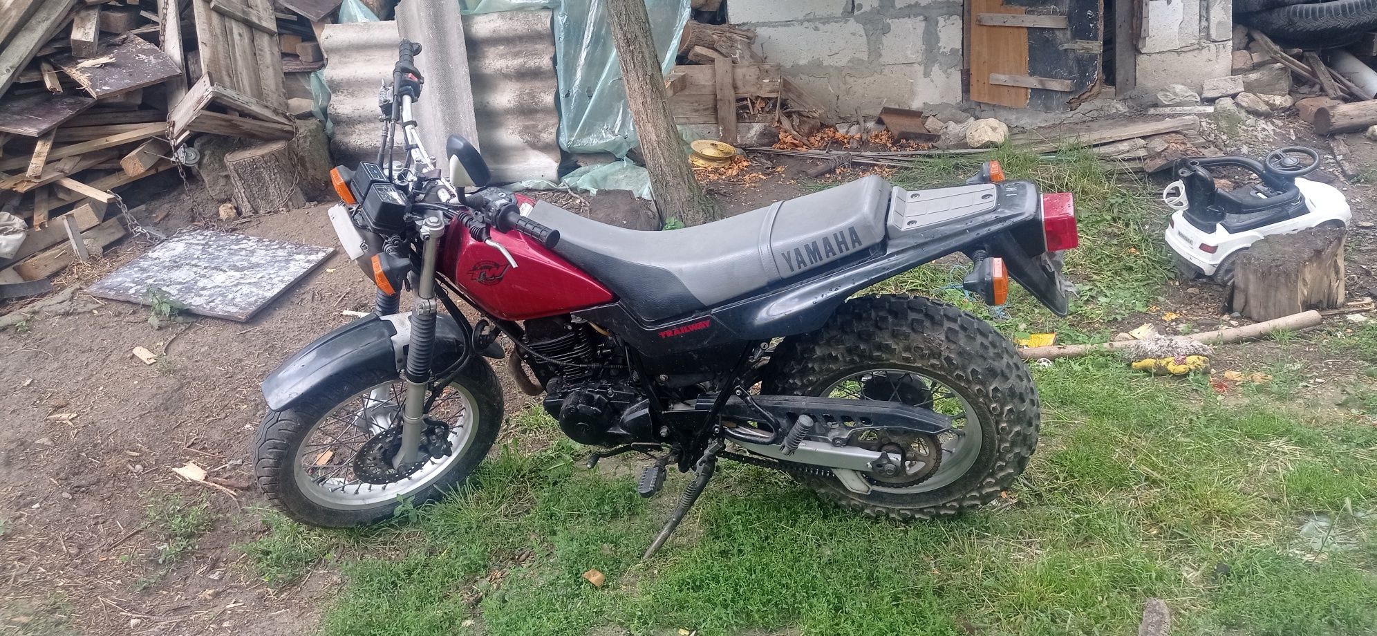 Motoreta Yamaha tw 125