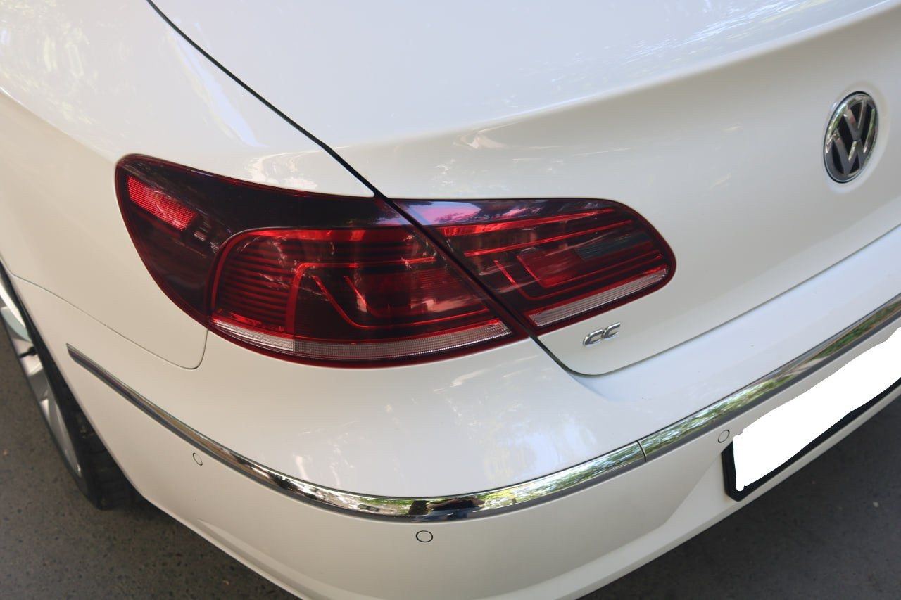 Продаётся Volkswagen Passat Coupe