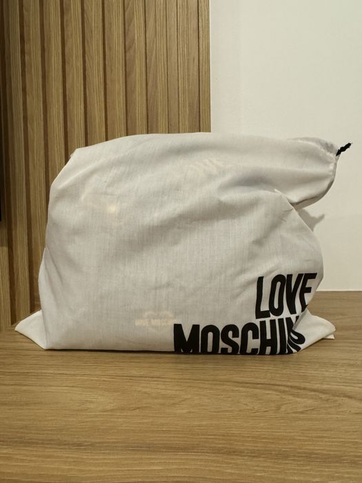Geanta medie Love Moschino