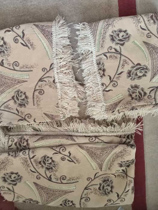 Продам ковровый дивандык 1+2=на диван 250×160см и на 2 кресла хамелион