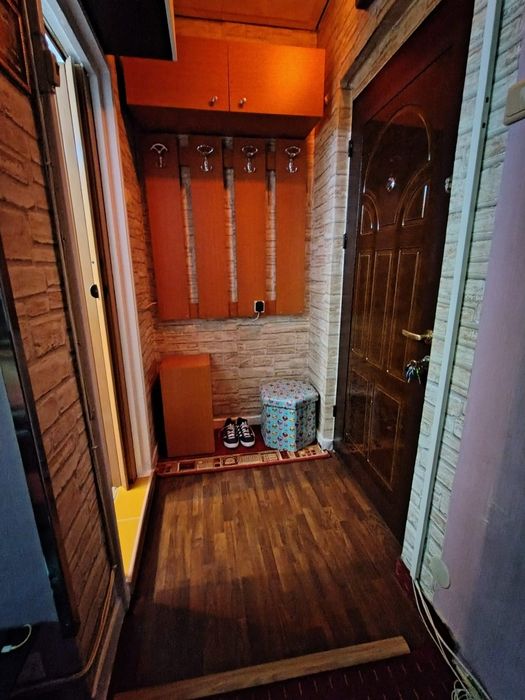 Garsoniera conf 2  sect 3 zona Titan  - Ion Tudor/Codrii Neamțului