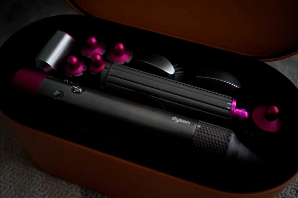 Dyson airwrap styler