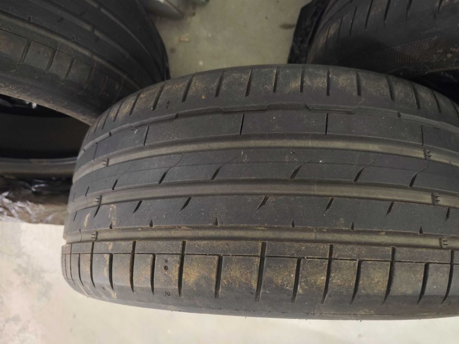 Летни гуми Hankook 19" 4 броя
255/45/19