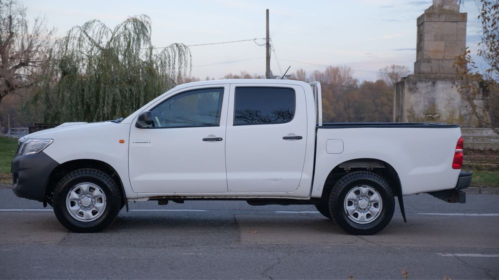 Toyota hilux 2013