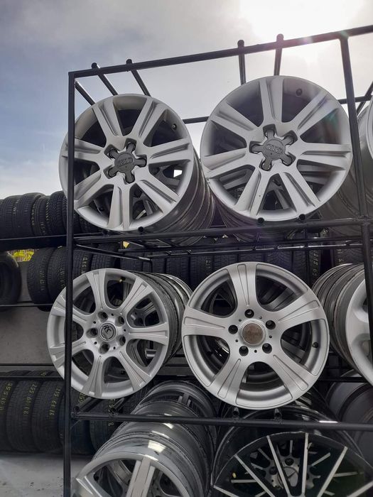 Vand jante aliaj  toate mărimile .