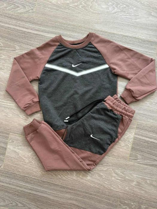 Treninguri și compleuri