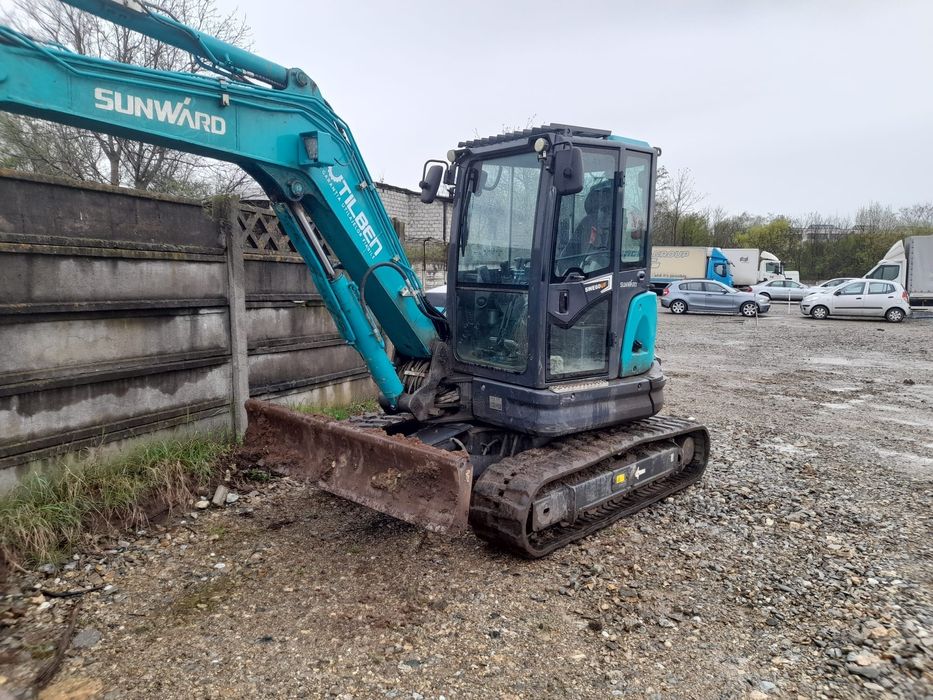 Excavator Sunward 60UF