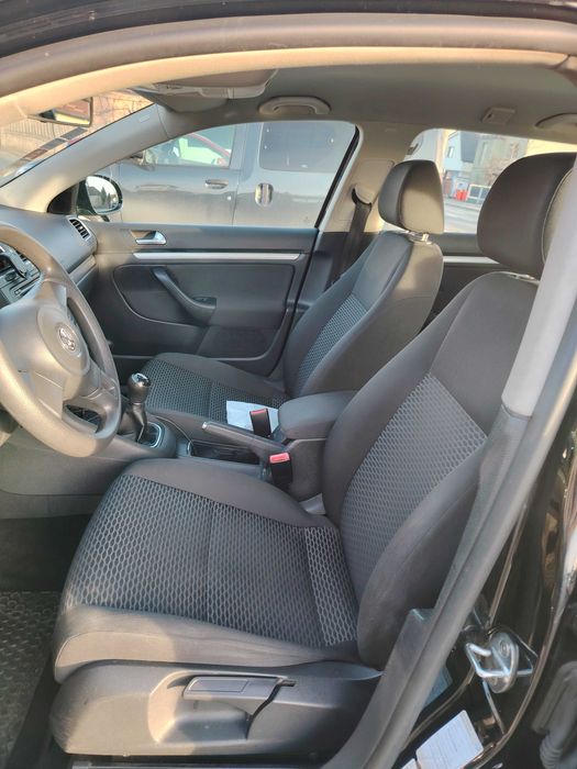 Vând VW Golf 6 Variant 1.6 TDI an 2013 unic proprietar în România