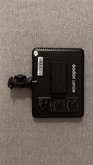 LED лампа Godox LEDP120C