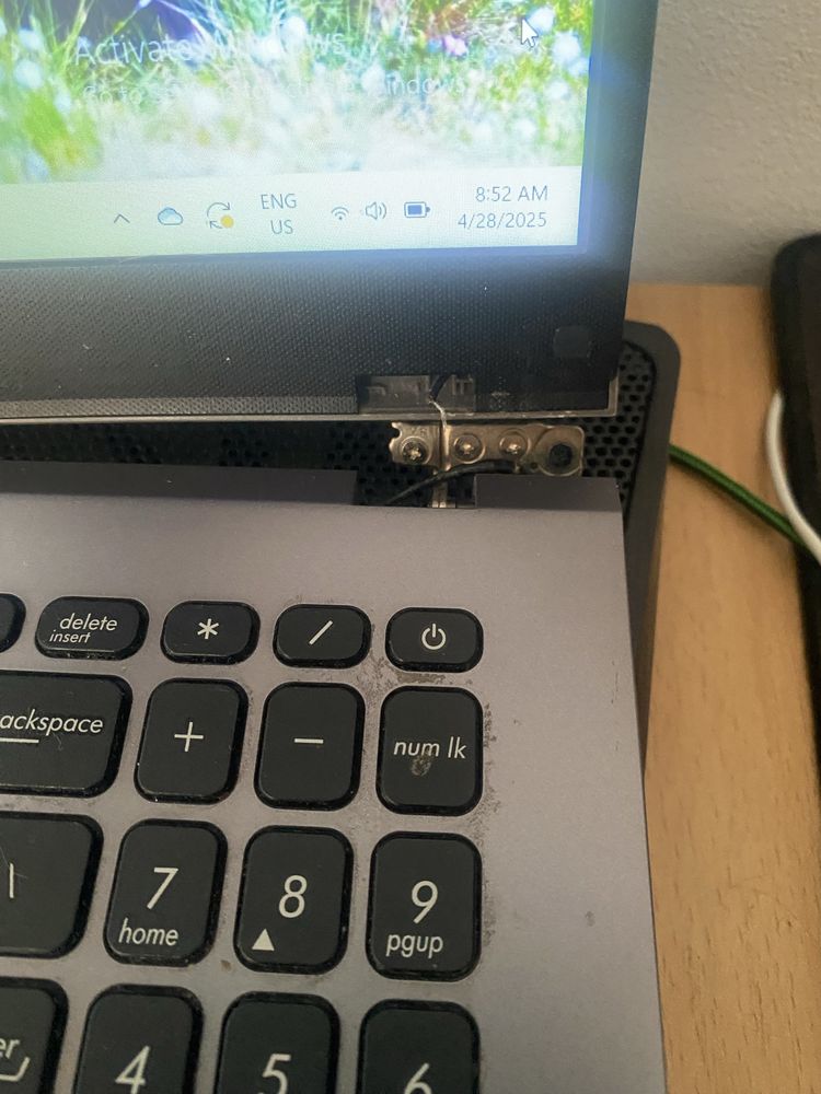 Vand laptop asus
