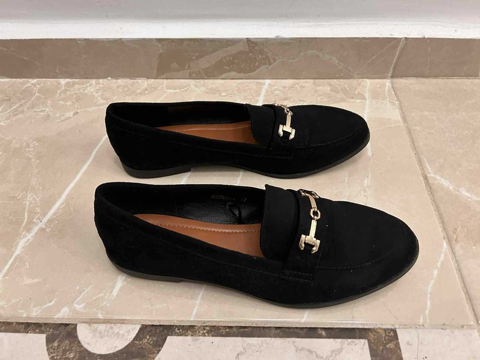 Дамски черни мокасини - 40 номер