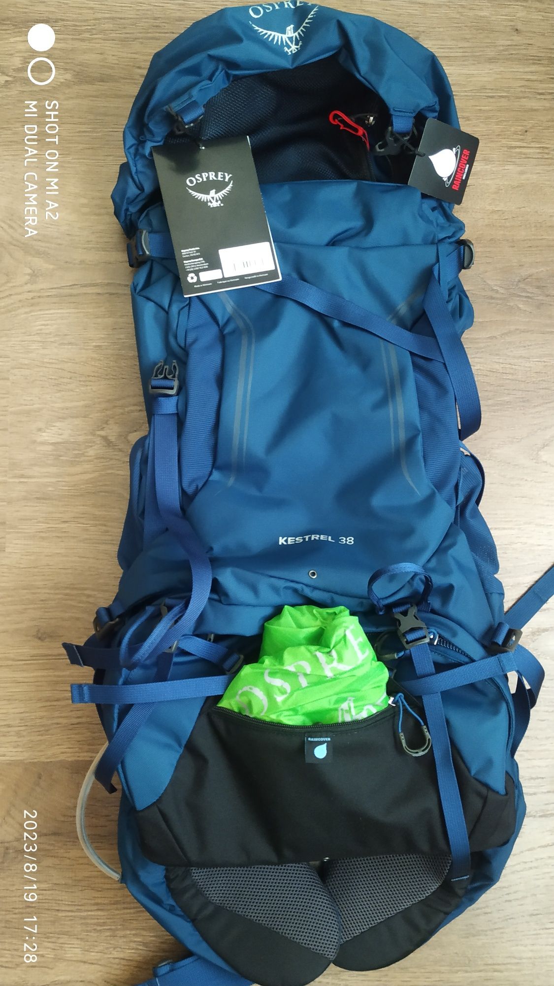 Osprey Kestrel 38