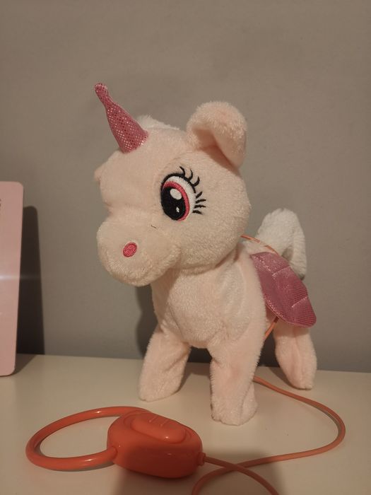 Детски играчки и декорация за детска стая