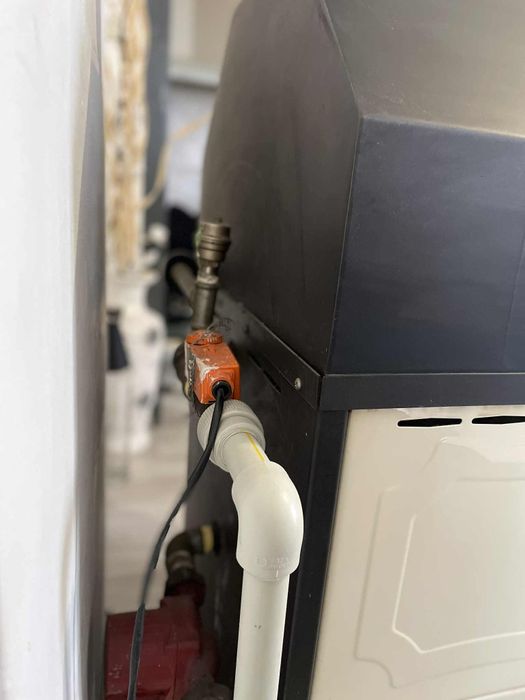 Камина Прити с водна риза