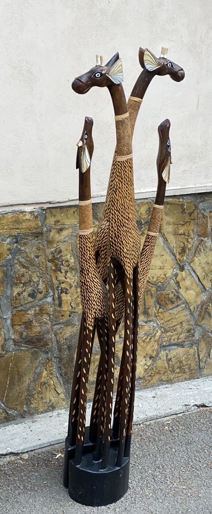 Декоративни жирафи от дърво - 150 см - декорация за дома