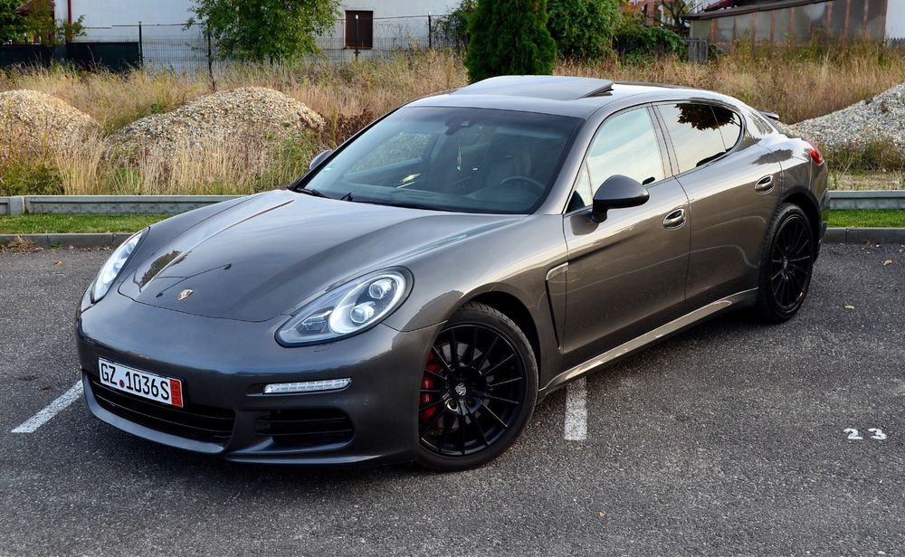 Porsche Panmera facelift 3.0D. camera .bose.trapa.far.bord piele