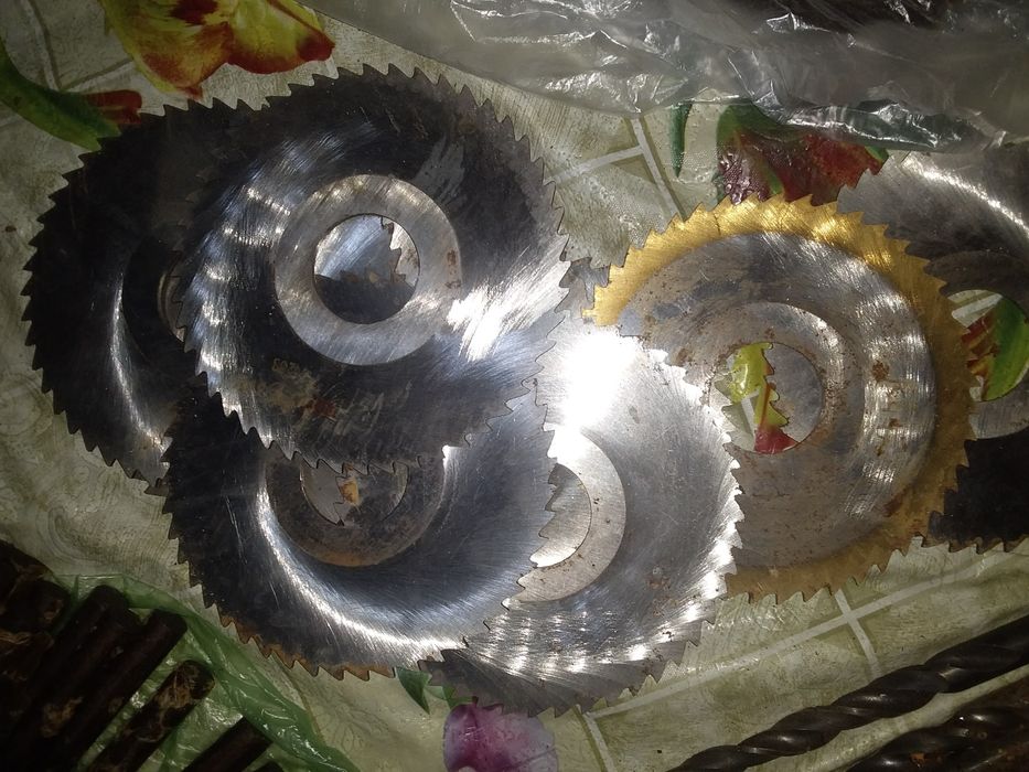 Пила по металлу. Фрезерная.