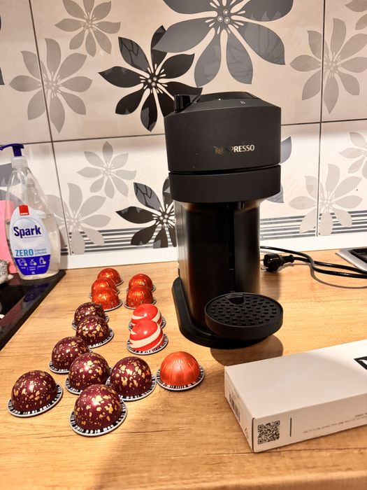 Aparat cafea Nespresso