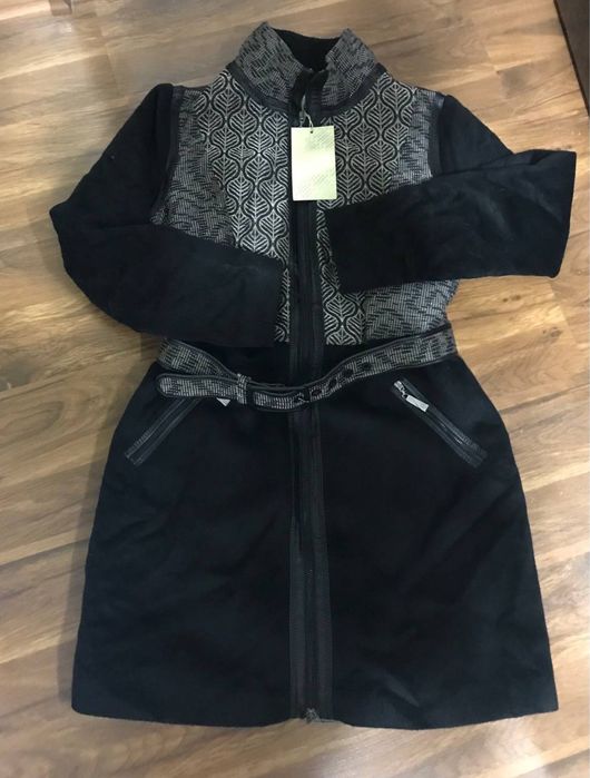 Новое  стильное пальто