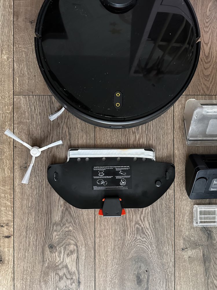 Robot aspirator Xiaomi Mi Mop PRO