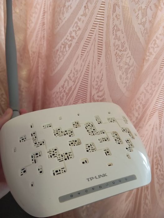 Продам роутер беспроводного маршрутизатора TP-Link TD-W8951ND.