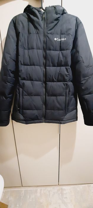 Продам зимниюю куртку