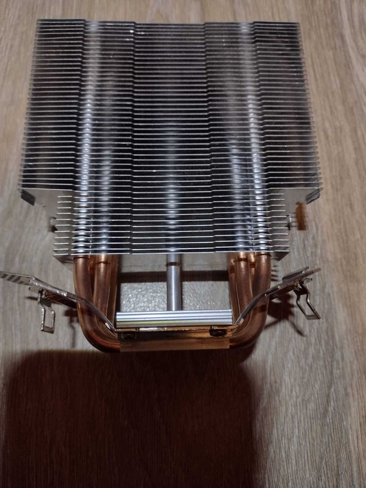 Cooler heatpipes taiate Amd defect (Id-cooling?) cum se vede in poze