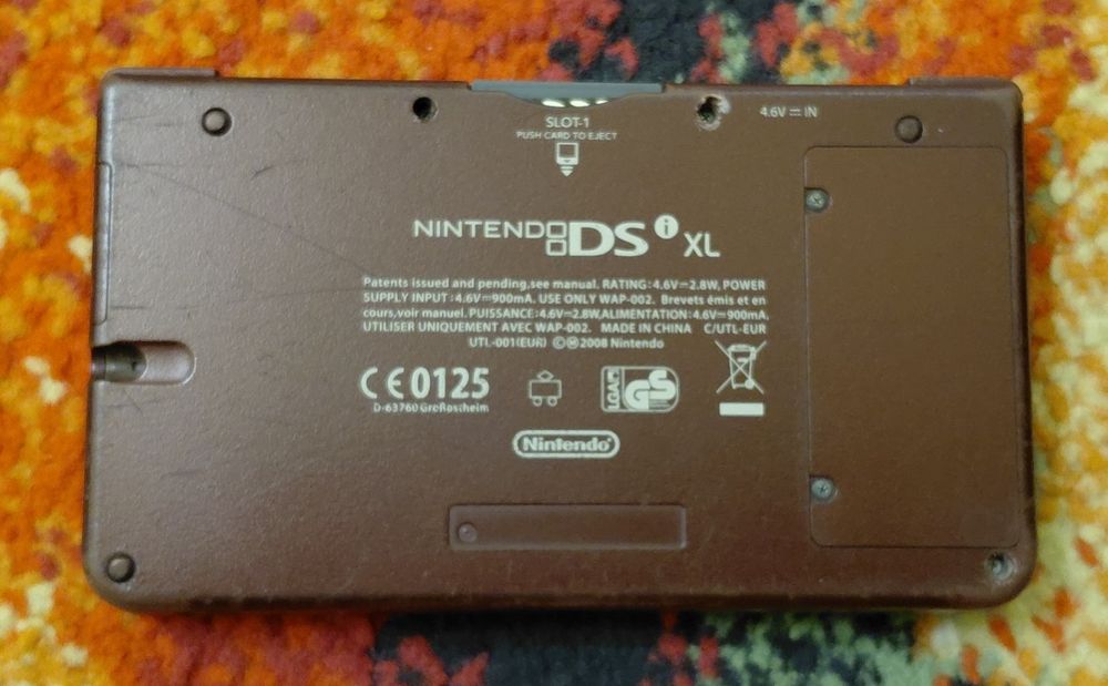 Consola Nintendo DSi XL modata