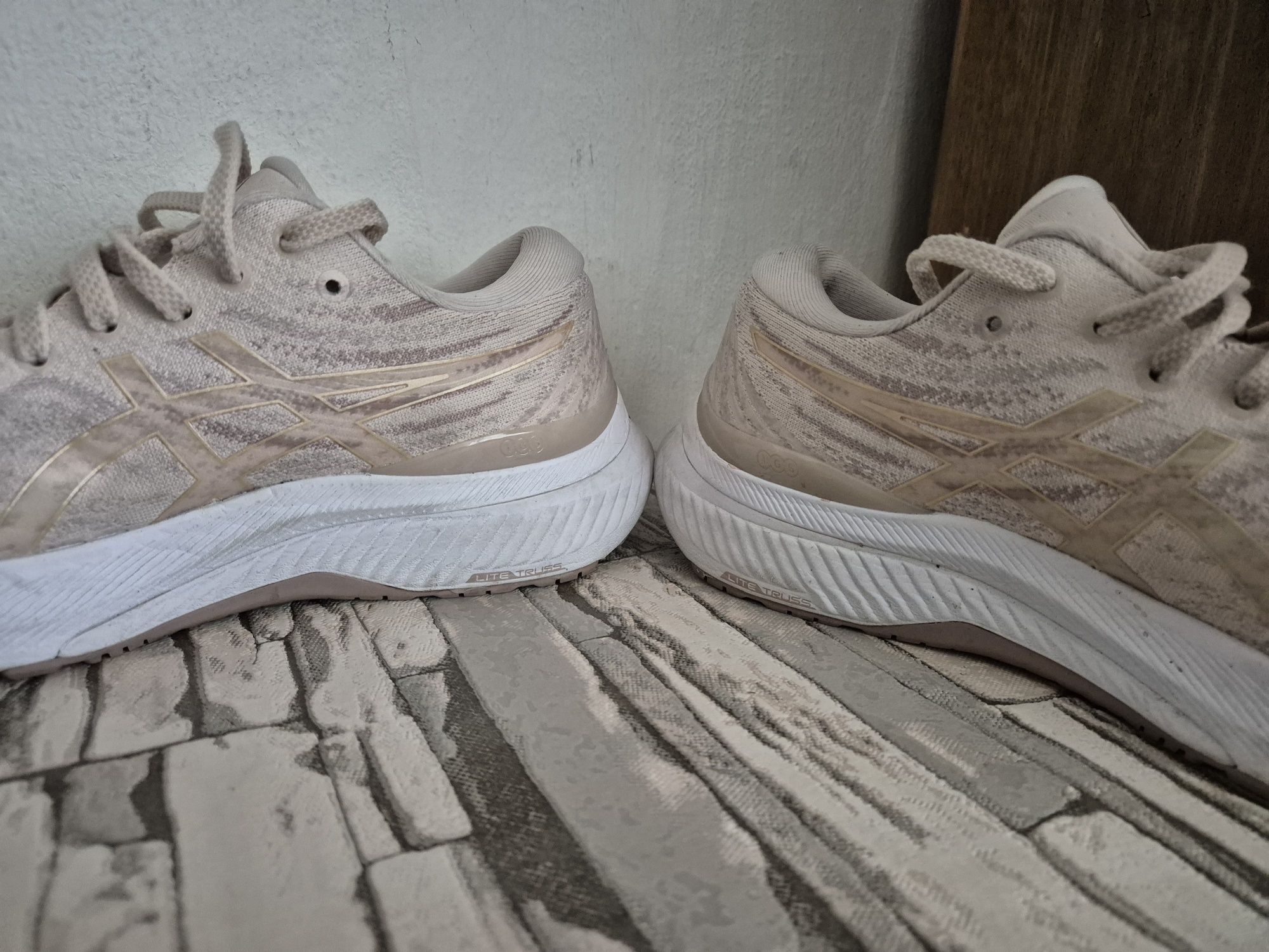 Asics gel-kayano 29