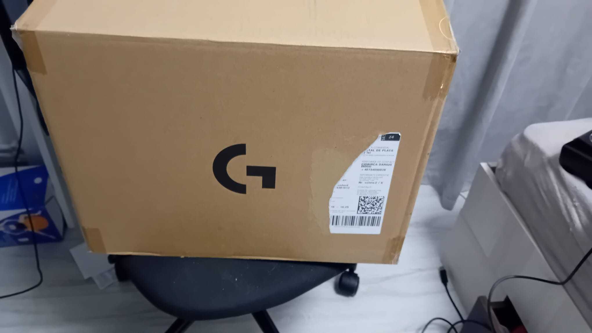 Volan Logitech G923 + Schimbător Viteze (PC/Xbox One)  STARE EXCELENTA