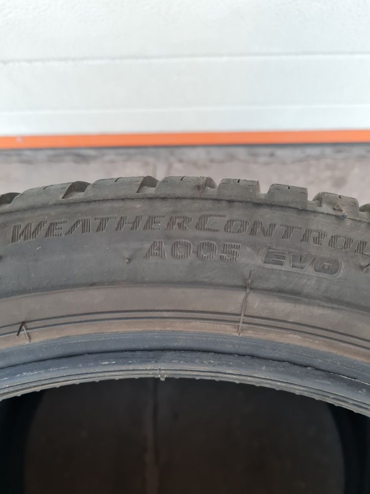 Всесезонни гуми 2 броя BRIDGESTONE Control A005 225 40 R18 дот 1522