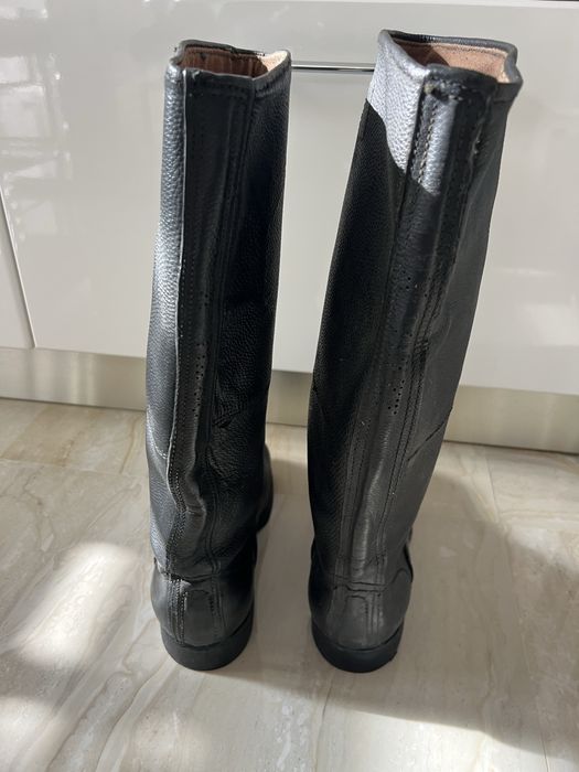 Коледарски ботуши