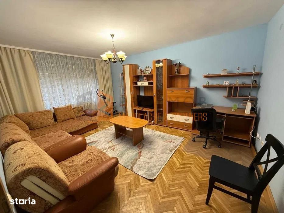 Apartament 3 camere cf 1 decomandat zona Micro 3