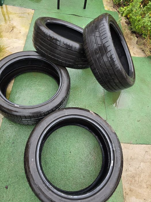 Set Anvelope Vara Hankook Ventus s1 Evo3 225/55/R19