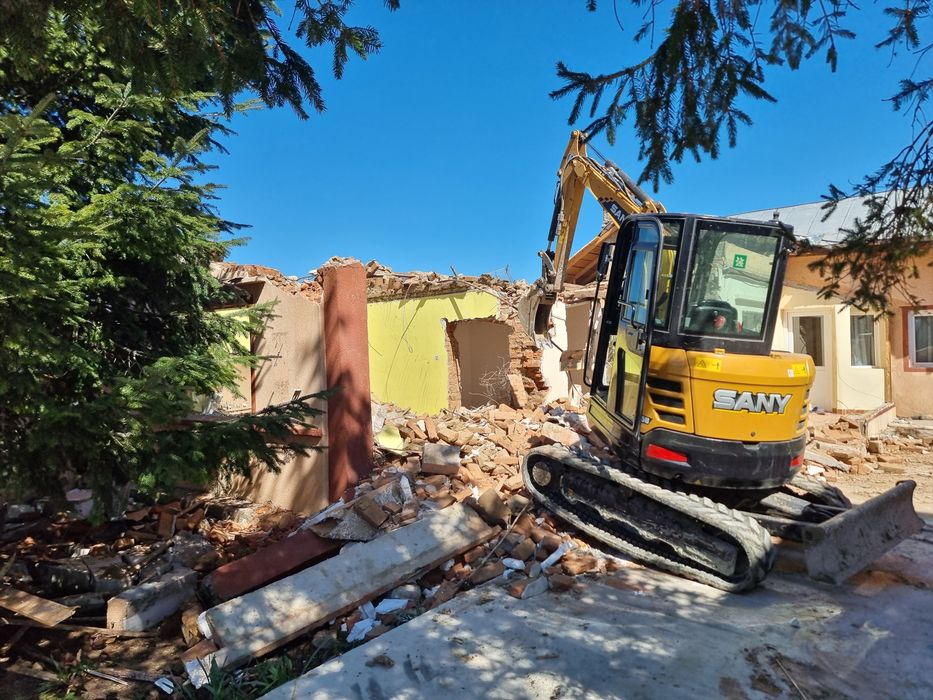 Spargere betoane , Taeri beton , Asfalt ,Piconari